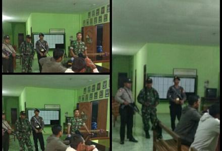 PENGONTROLAN KEGIATAN DI DESA PANJANGREJO DARI POLRI DAN TNI