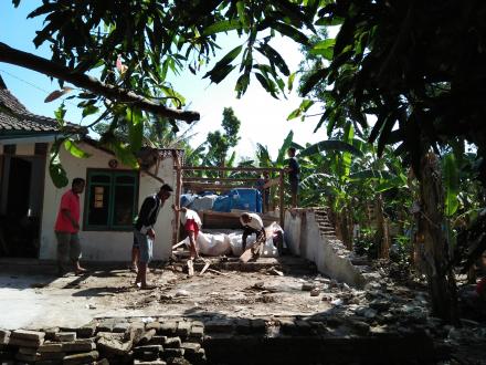 BANTUAN REHAB RUMAH KRAPYAK WETAN