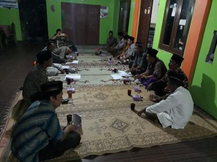 PERTEMUAN DUKUH DI RUMAH BAPAK DUKUH SORONANGGAN