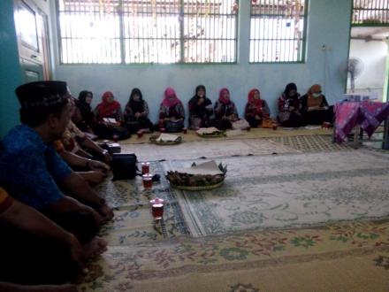KUNJUNGAN DARMA WANITA KE TK PERTIWI 17 DUSUN PANJANG PANJANGREJO