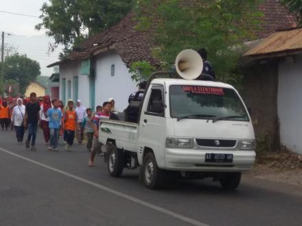 JALAN SEHAT DI GEDONG