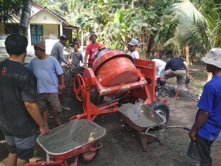 GOTONGROYONG CORBLOK WARGA PANJANG