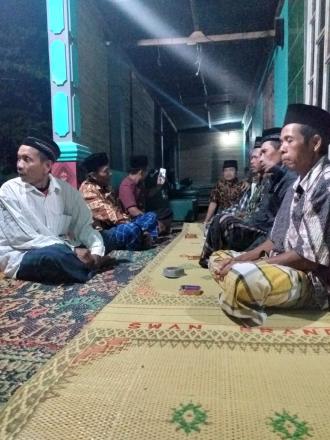 Pertemuan Rutin Warga Soronanggan Rt.04