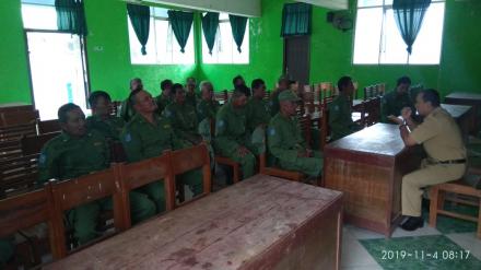 Koordinasi Linmas Dengan Bpk Lurah dan Bpk Kasi Pemerintahan