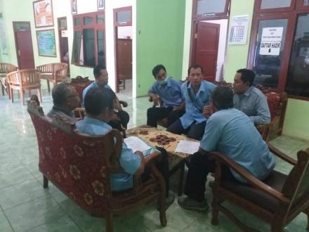 Survei Lapangan Pembangunan Talut di Desa Panjangrejo