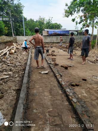 Pembuatan selasar makam rt 03 nglembu