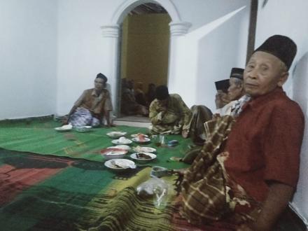 Arisan Rt 03 Soronanggan
