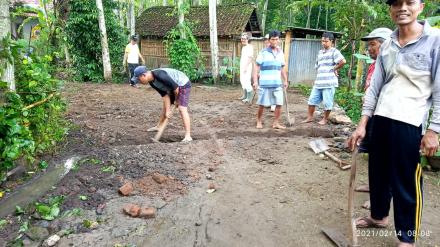 Kerja bakti Dusun Semampir