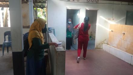 Pemberantasan Sarang Nyamuk di Krapyak Kulon