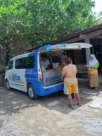 Mobil Pajak Keliling di Dusun Krapyak Kulon