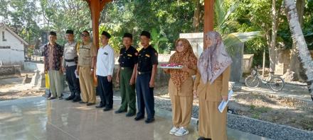 Ziarah Makam Mantan Pamong Kalurahan Panjangrejo 