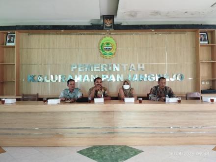 Pertemuan Gapoktan Kalurahan Panjangrejo yang diisi Dengan Sosialisasi & Pelatihan Bionska  dengan N